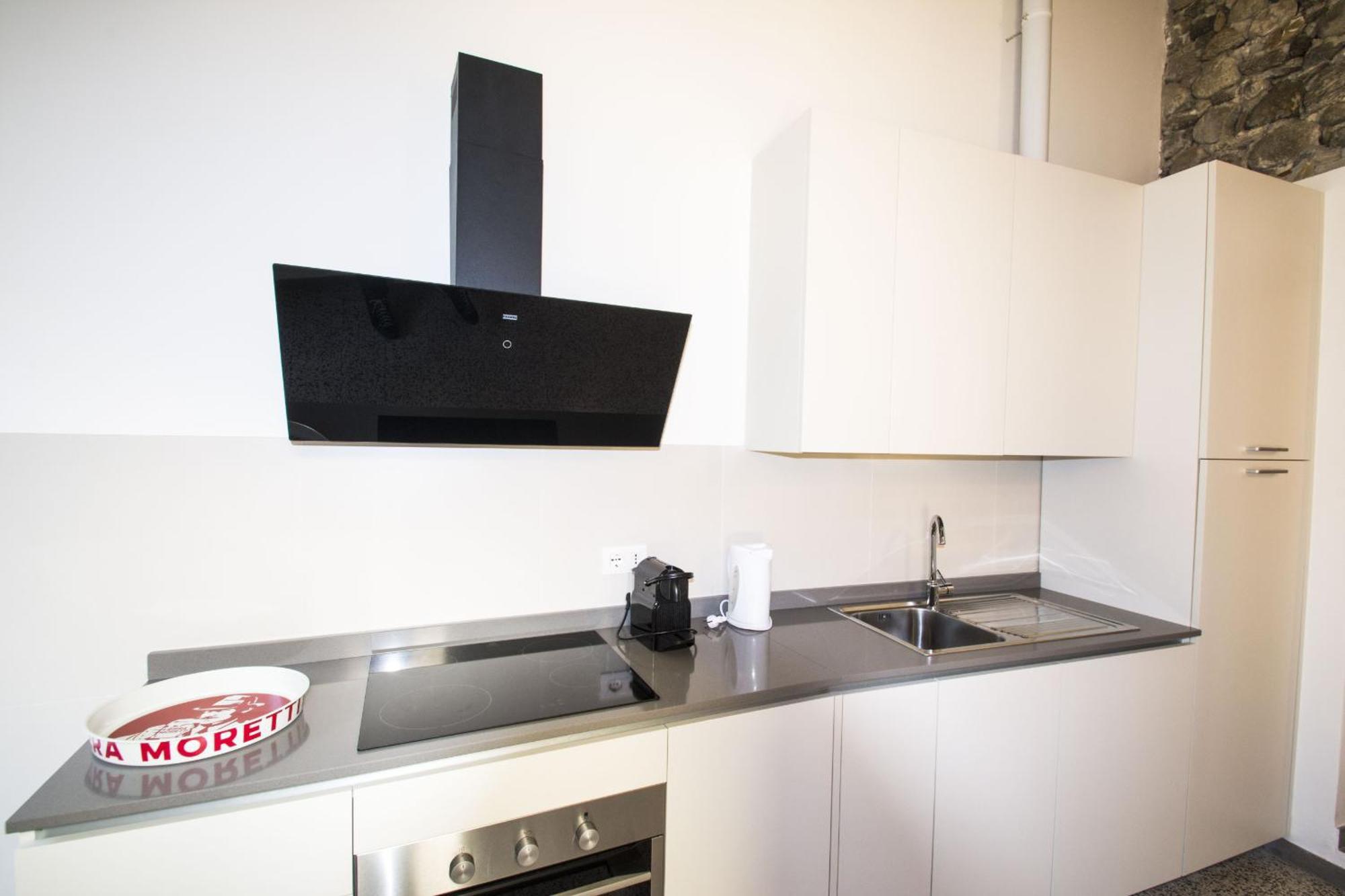 Appartamento Casa Lea Castelveccana Esterno foto