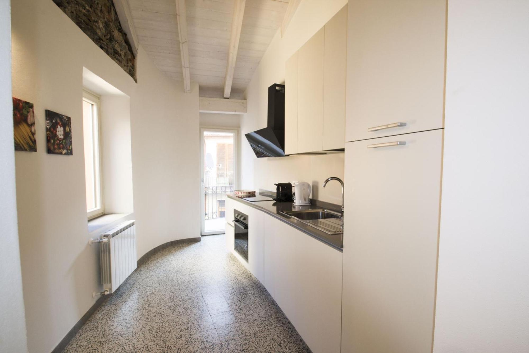 Appartamento Casa Lea Castelveccana Esterno foto
